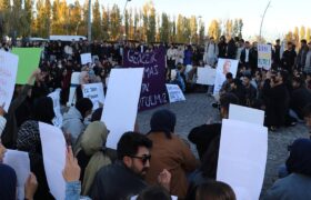 universite ogrencilerinin rojin icin adalet eylemi 18 gununde de devam etti